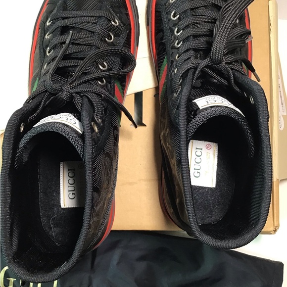 Men’s Authentic Gucci Shoe - Picture 7 of 13